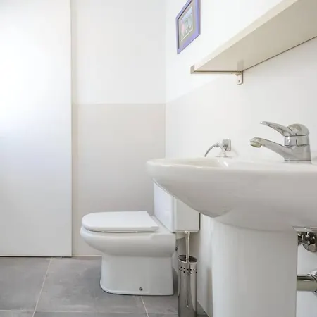 Con Terraza Vistas Al Mar. Conil De La Frontera