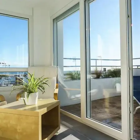 Con Terraza Vistas Al Mar. Apartment