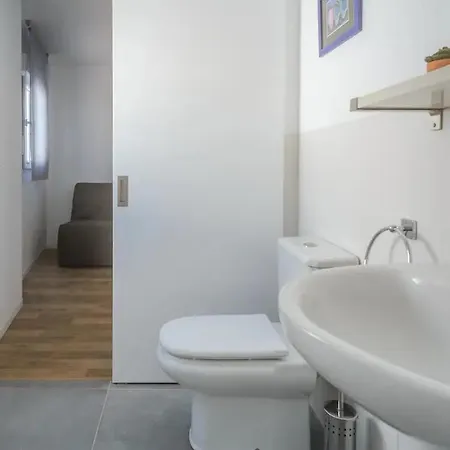 Con Terraza Vistas Al Mar. Conil De La Frontera