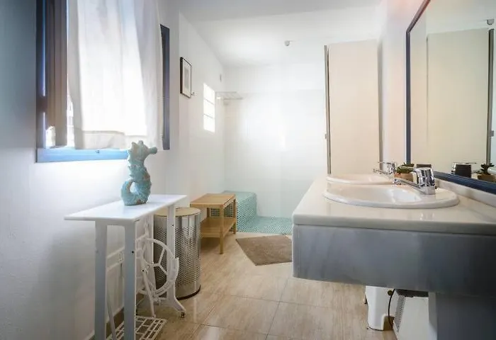 شقة Con Terraza Vistas Al Mar. كونيل ذي لا فرونتيرا