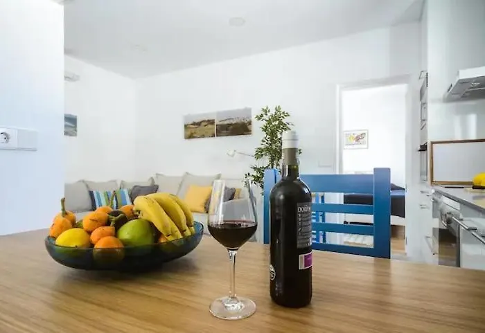 Con Terraza Vistas Al Mar. شقة كونيل ذي لا فرونتيرا